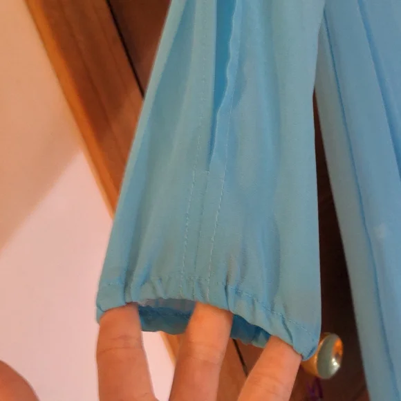 Aqua Amoin Long Open Sleeve Cold Shoulder Chiffon V Neck Tunic Blouse Size M - Picture 3 of 6